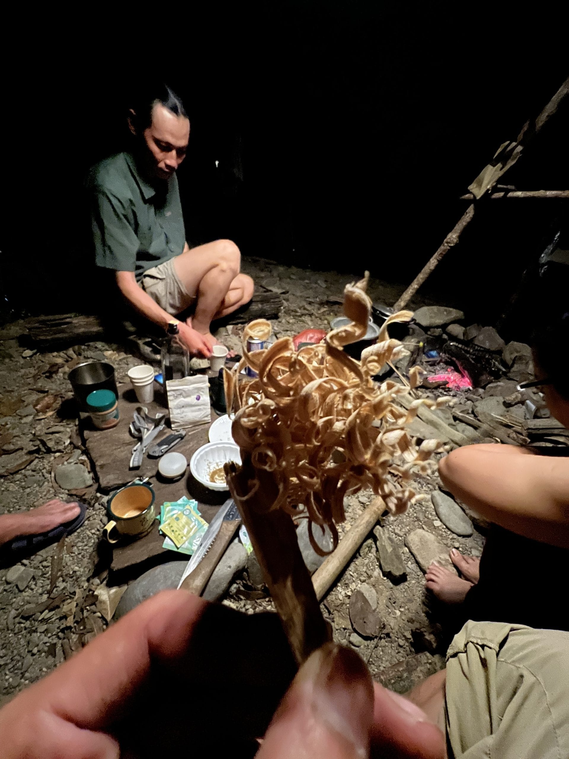 Cẩm nang lửa trại A đến Á